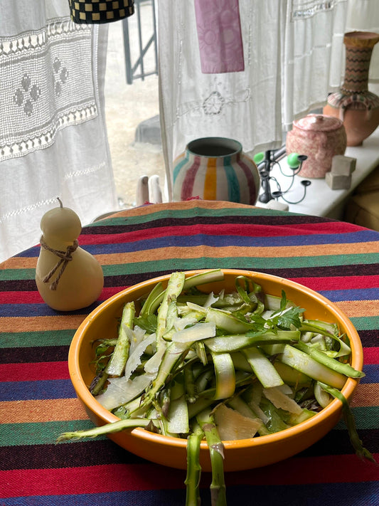 Simple Asparagus Salad