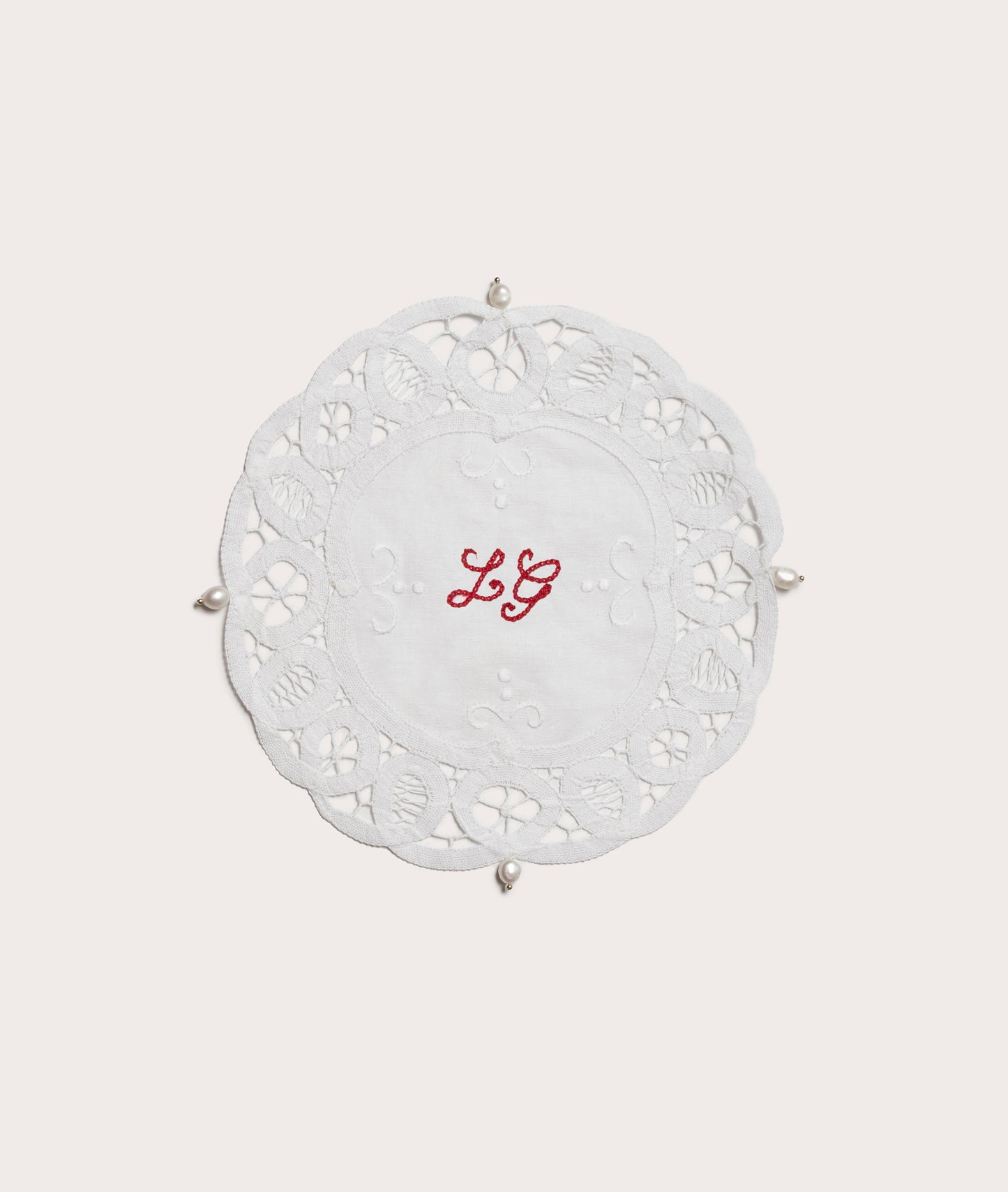 Personalized Lace Doily with Pearls, Round