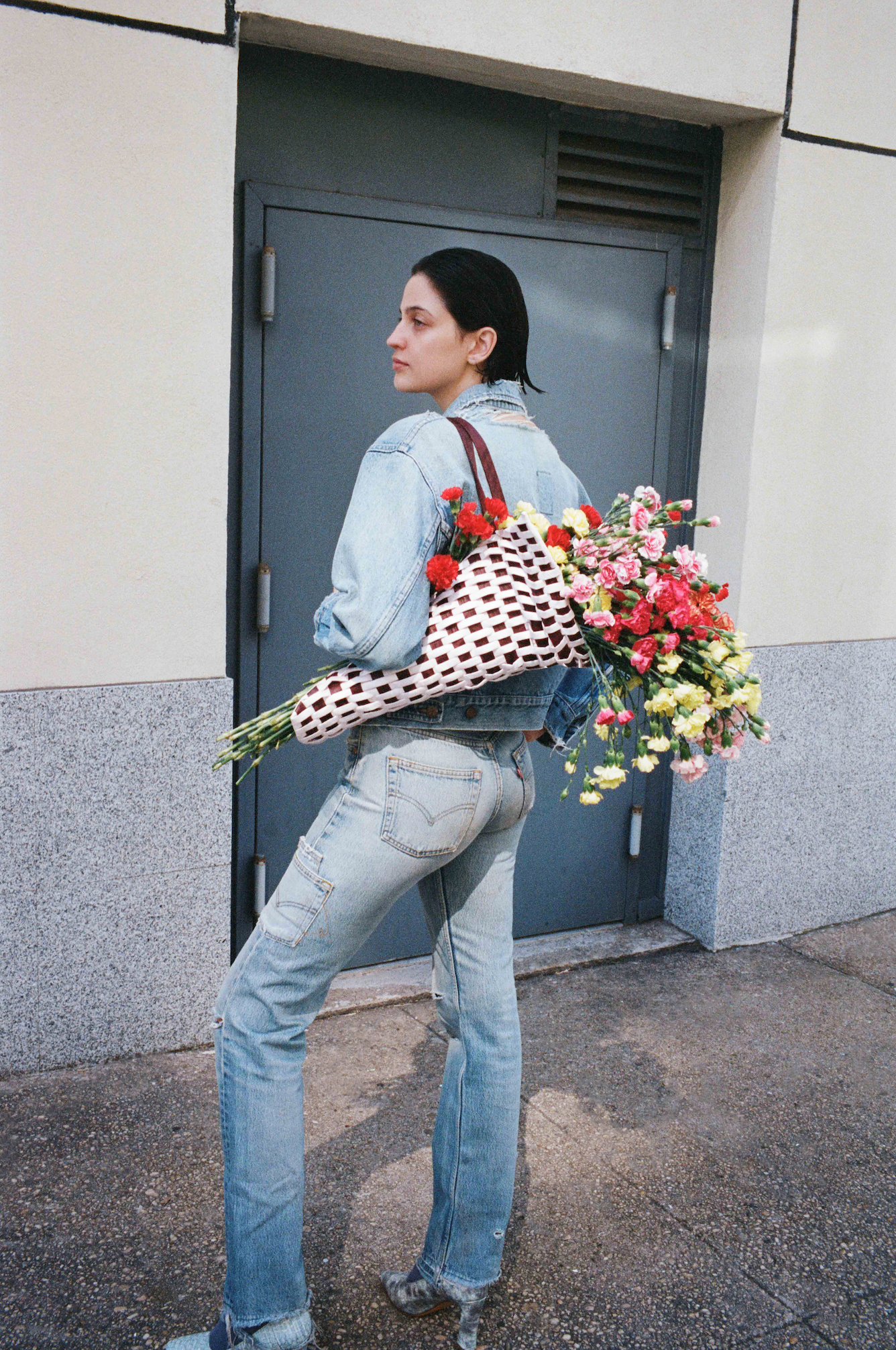 Over-the-Shoulder Flower Bag, Gohar World & Super Yaya