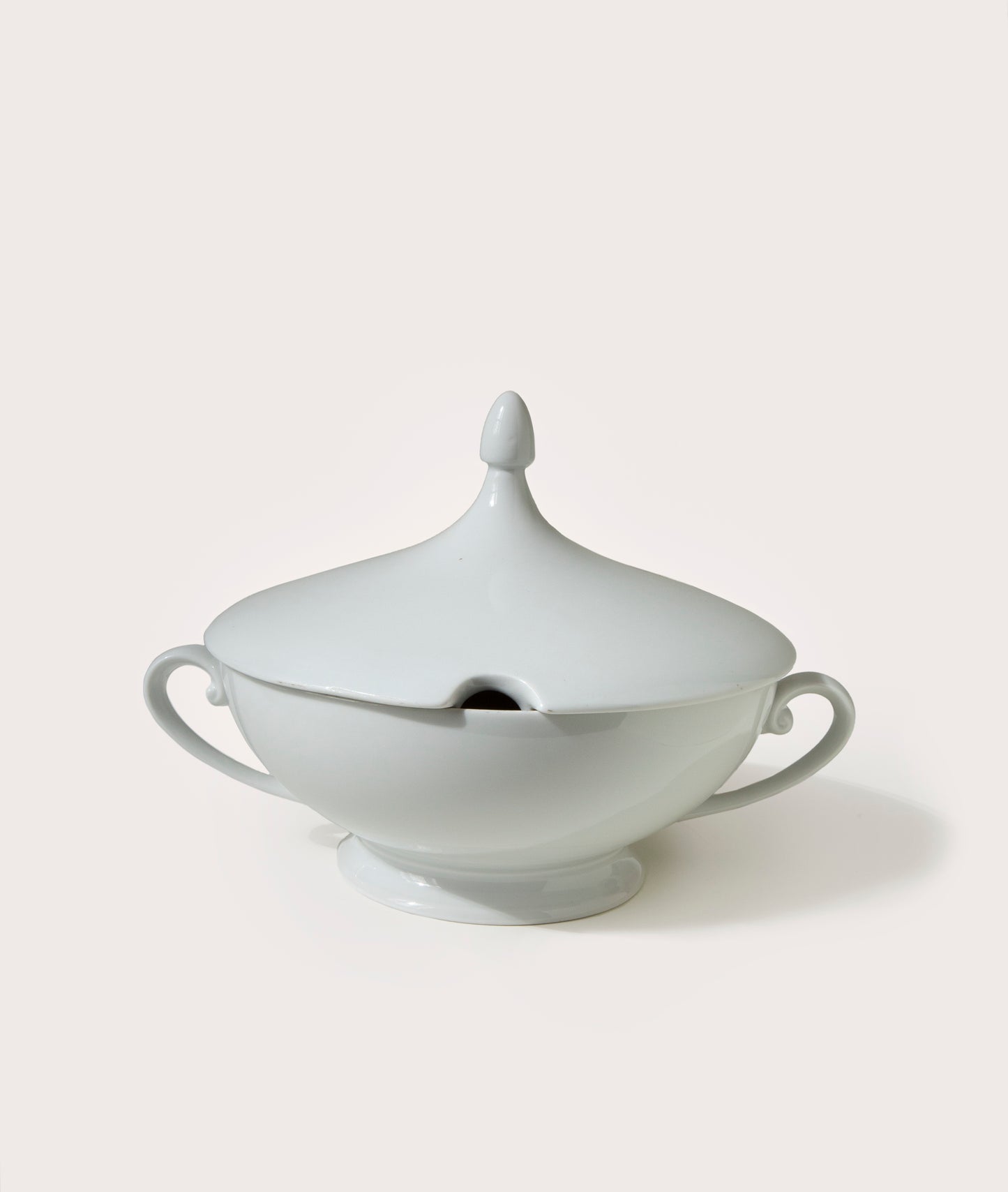 Round Tureen