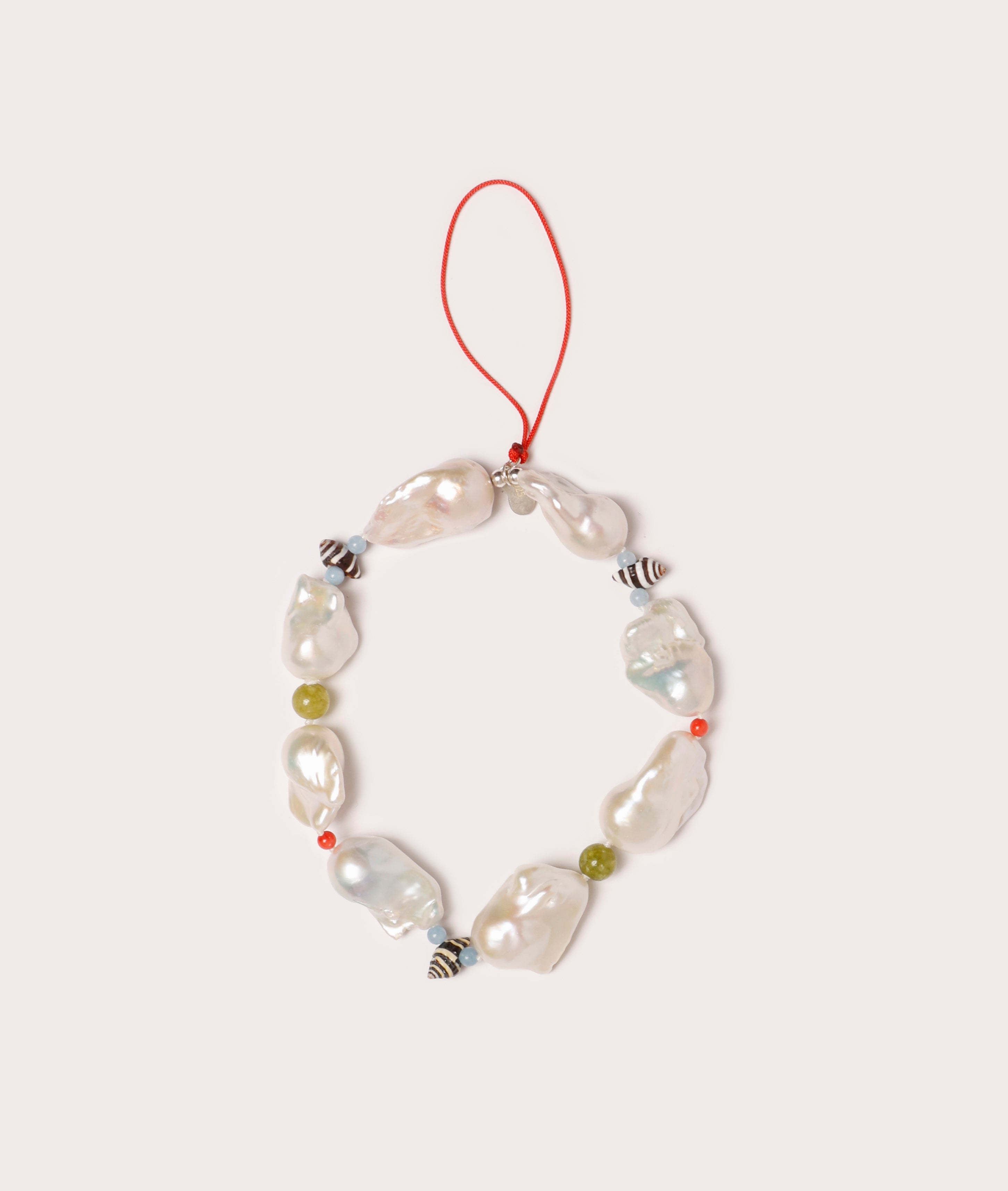 Phone Charm Wristlet, Baroque Pearl & Shell – Gohar World