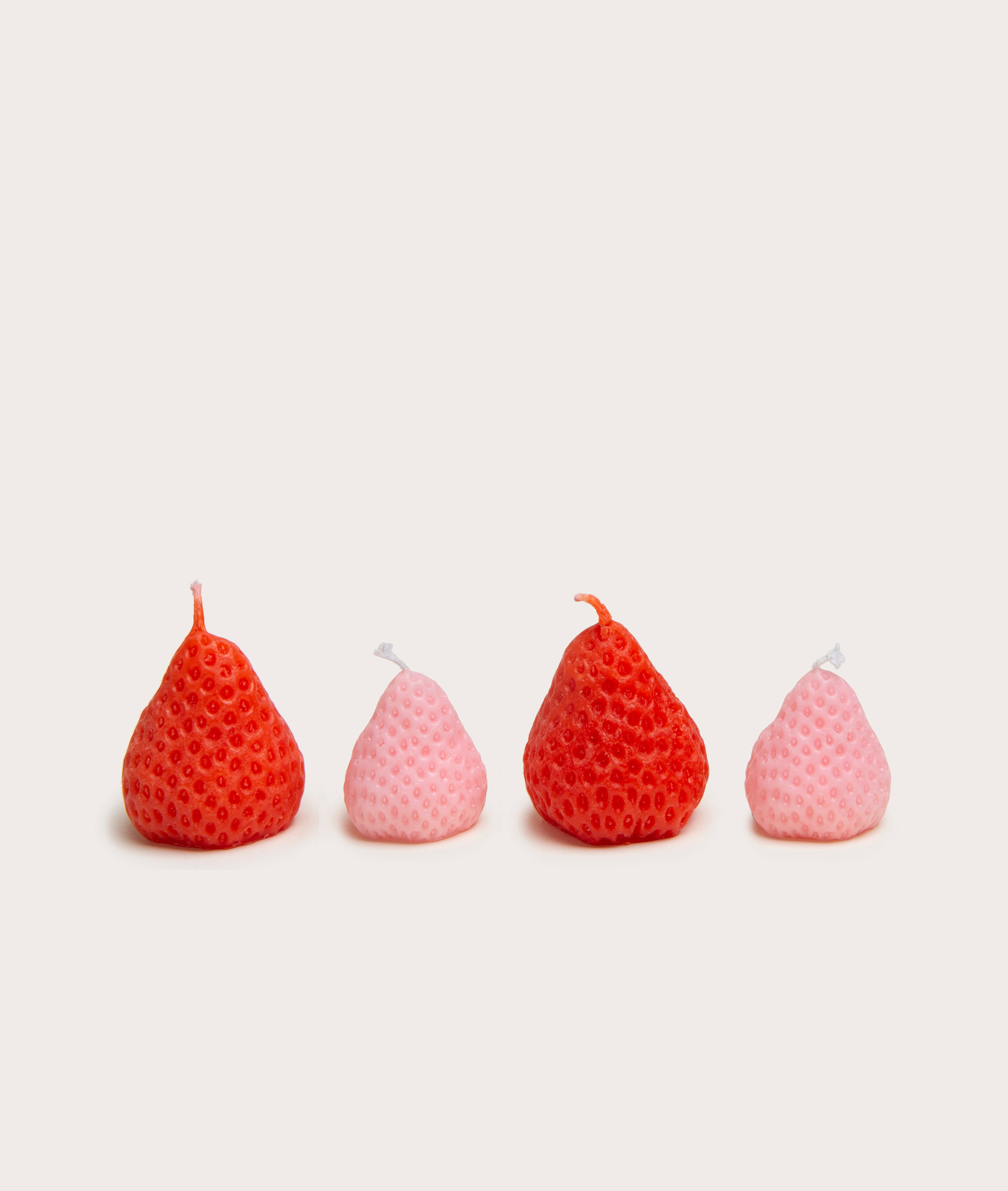 eCraftIndia Set of 2 Strawberry Scented Glass Candle, Red, One Size  (CTGLASS_Strawberry_SO2) : : Home