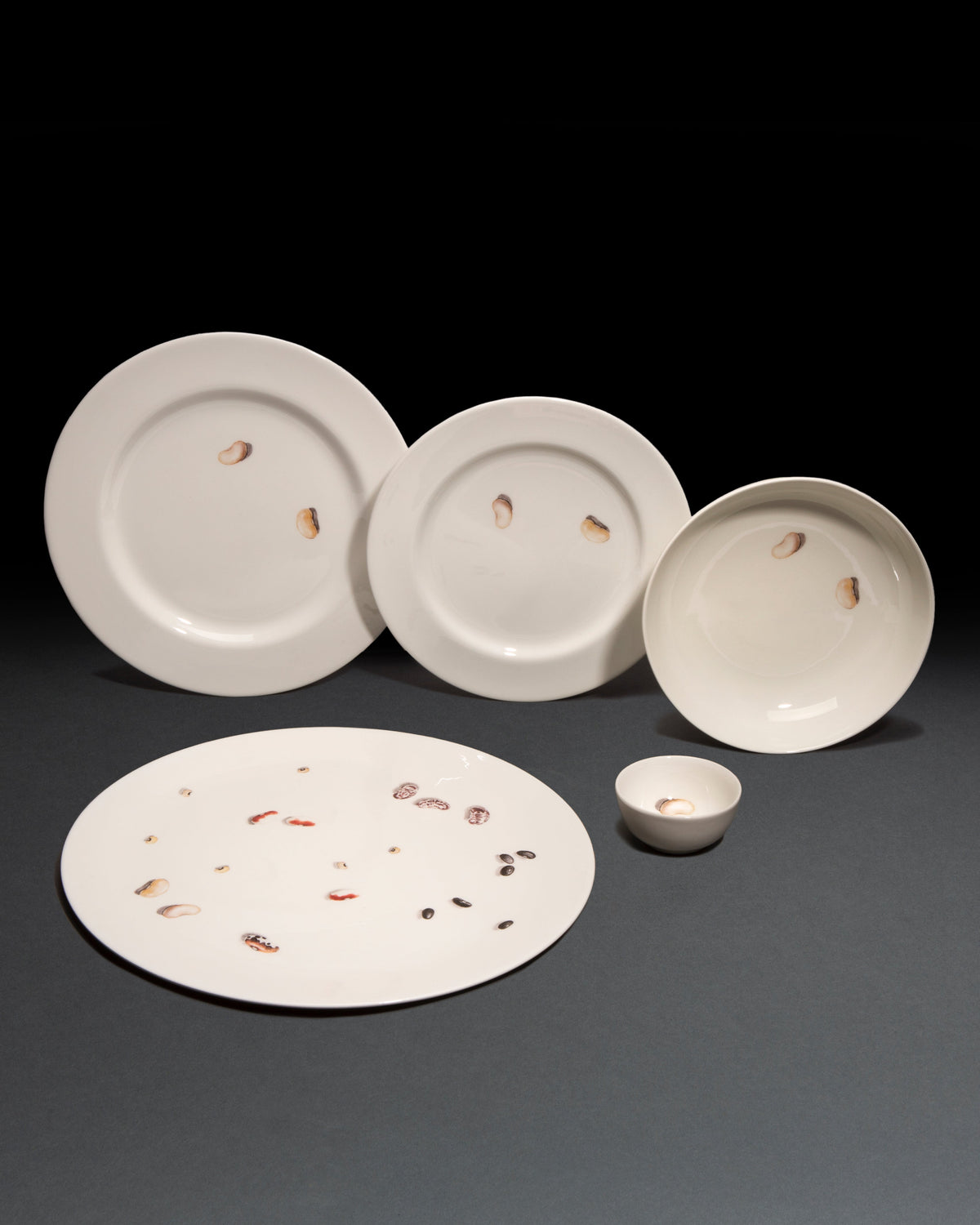 Bean Trompe L'oeil Serving Plate, Gohar World – alternate view