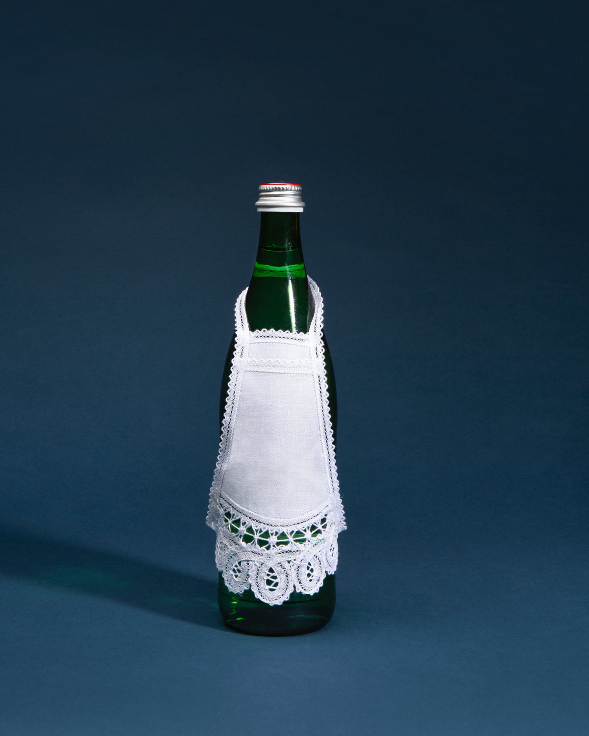 Rondelle Bottle Apron, Gohar World – alternate view