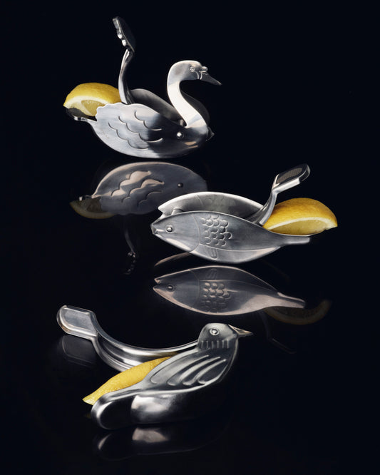 Lemon Squeezer, Swan