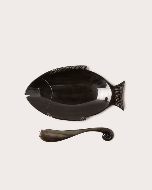 Butter Dish and Knife Duet, Horn