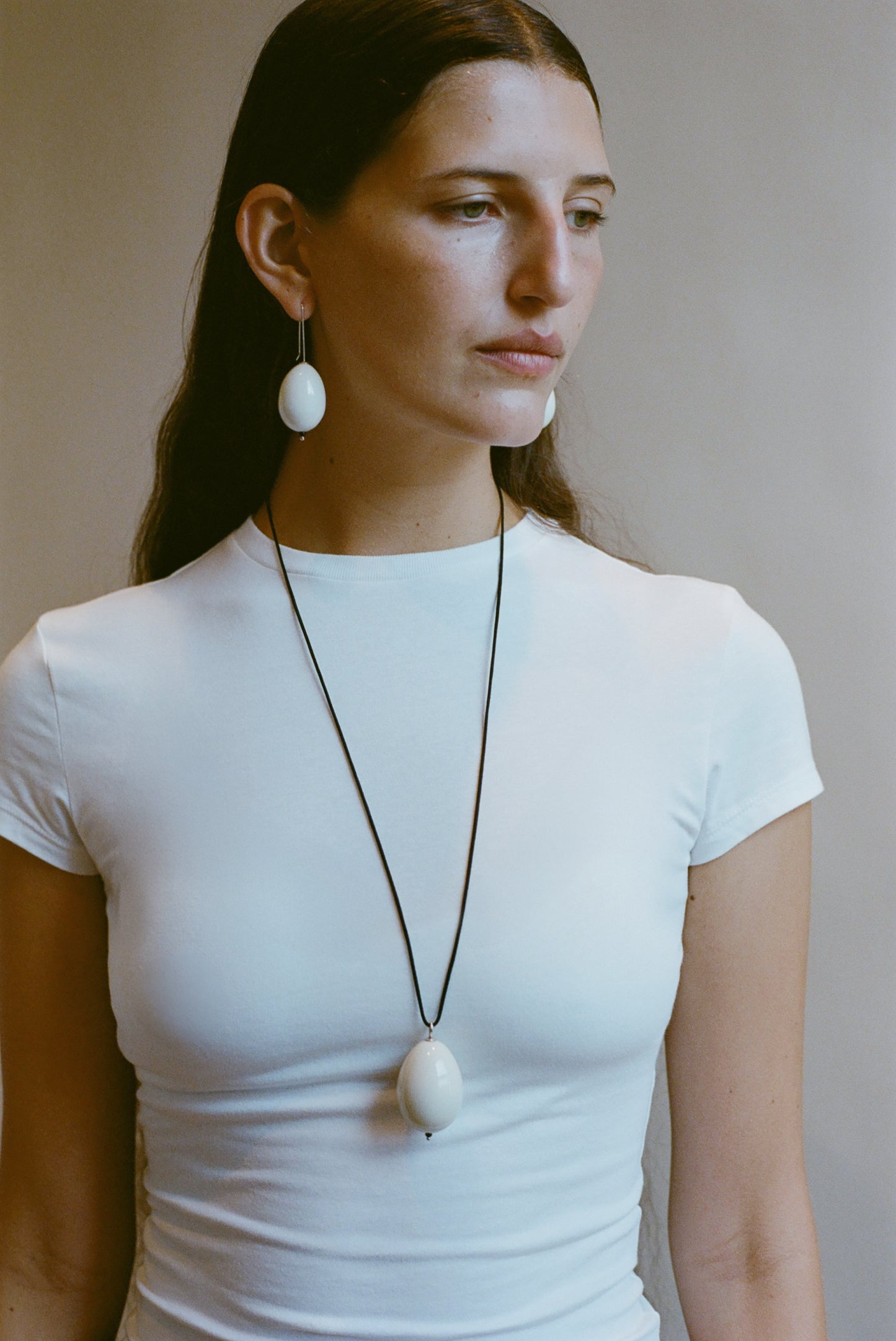 Host Pendant, Egg
