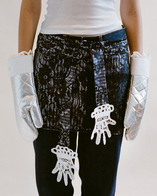 Mini Embroidered Lace Hands Apron, Gohar World – alternate view