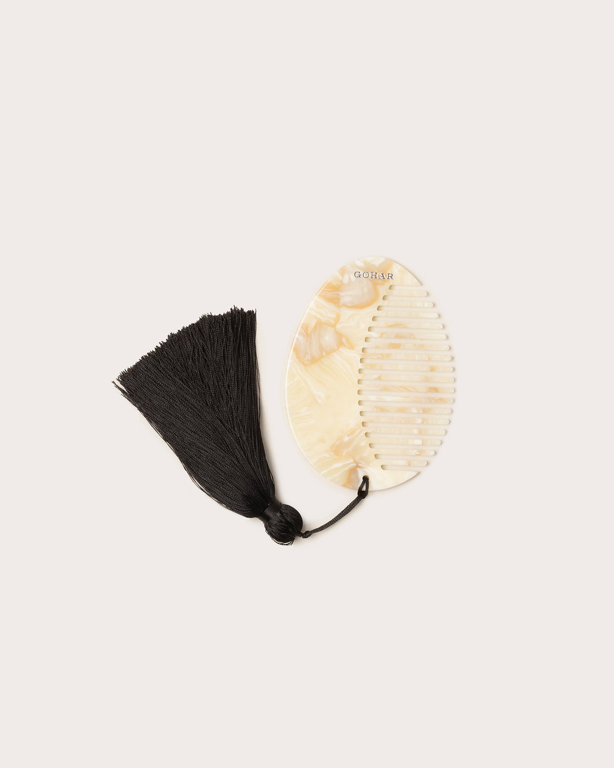 Hair Comb, Egg