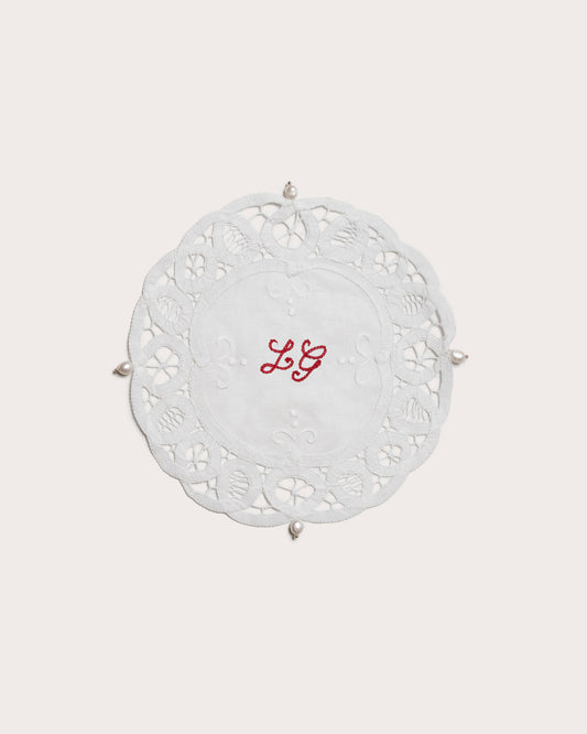 Personalized Lace Doily with Pearls, Round, Gohar World