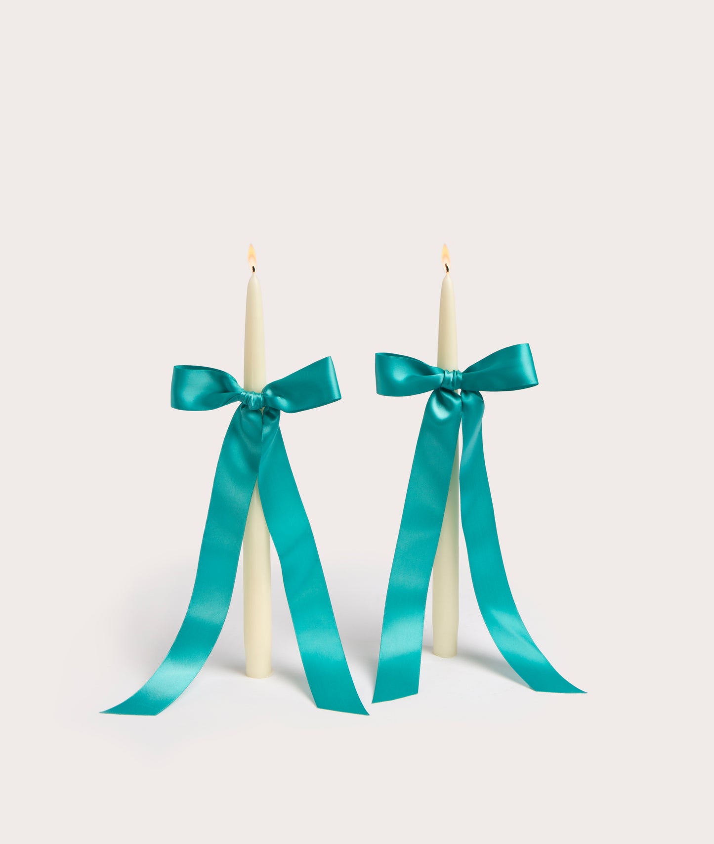 Gohar World and The Glenlivet, Taper Candles with Satin Bows - Pair