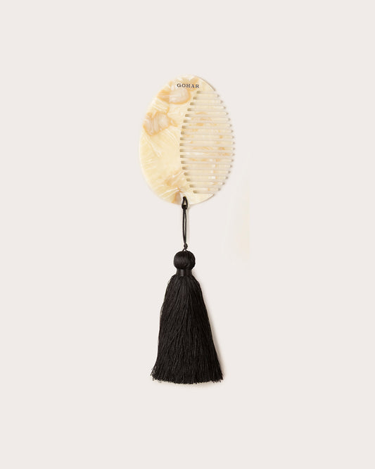 Hair Comb, Egg