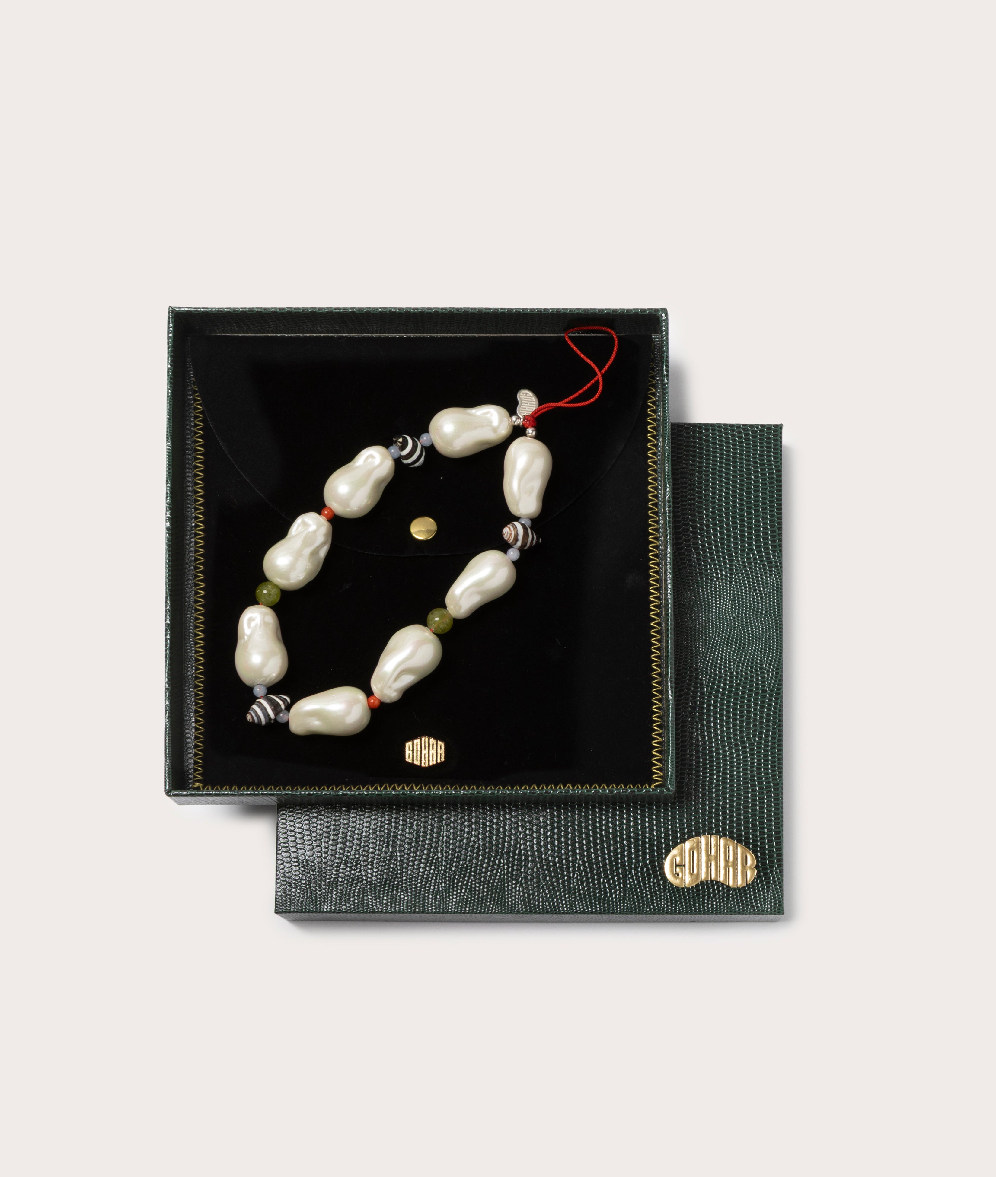 Phone Charm Wristlet, Baroque Pearl & Shell – Gohar World