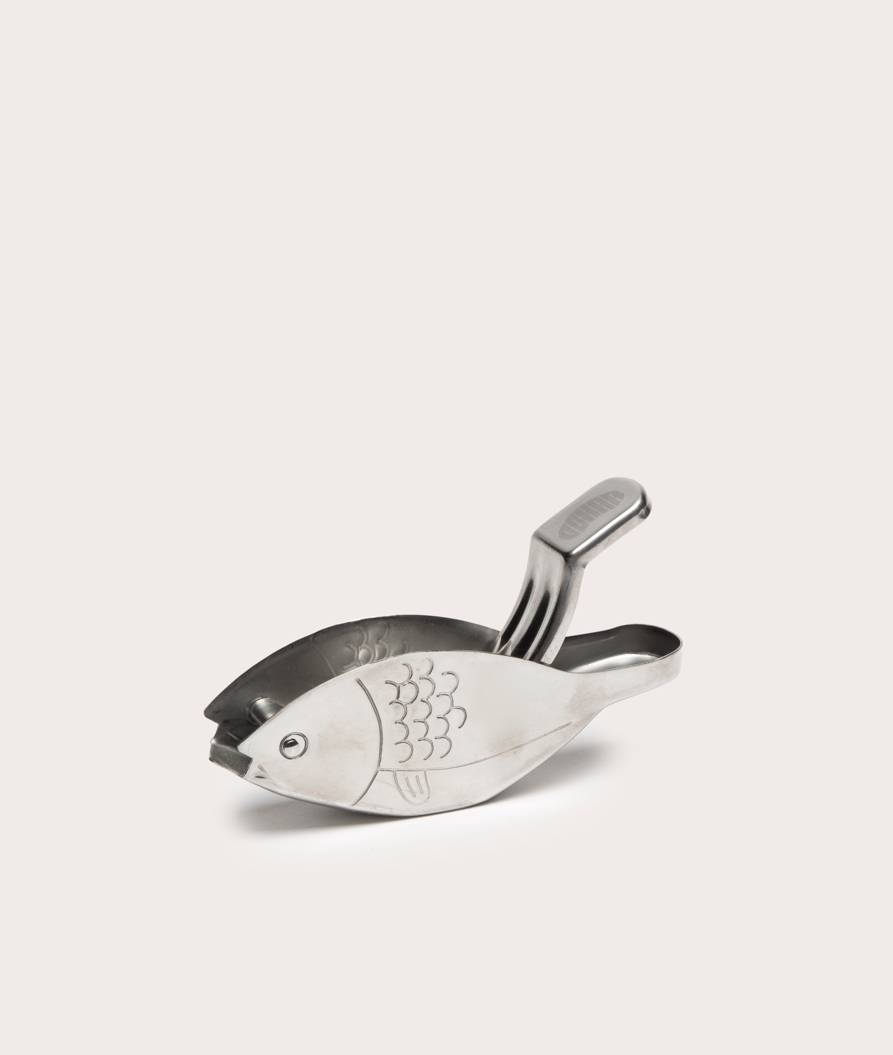 Lemon Squeezer, Fish Gohar World